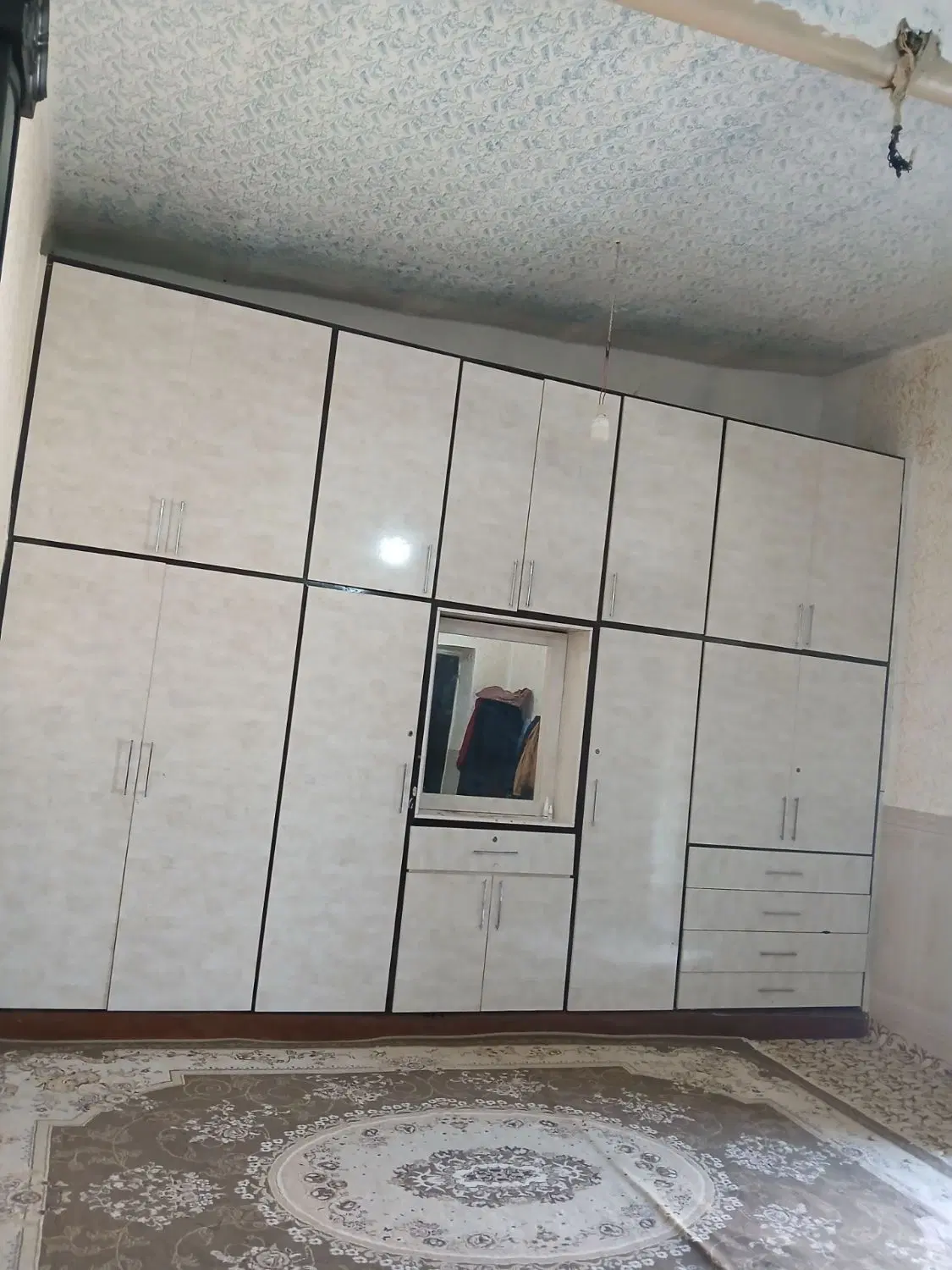 خانه ویلایی بی بیان