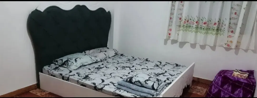 همخونه خانم میخوام