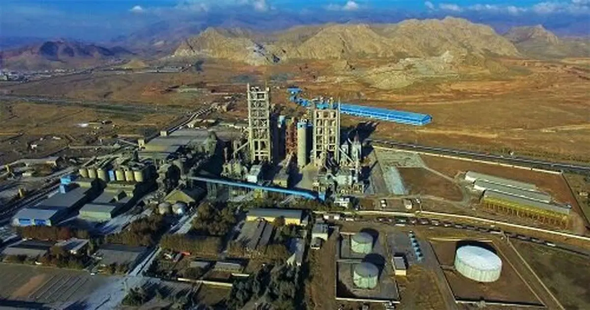 1هکتار زمین مناسب صنعتی و کشاورزی