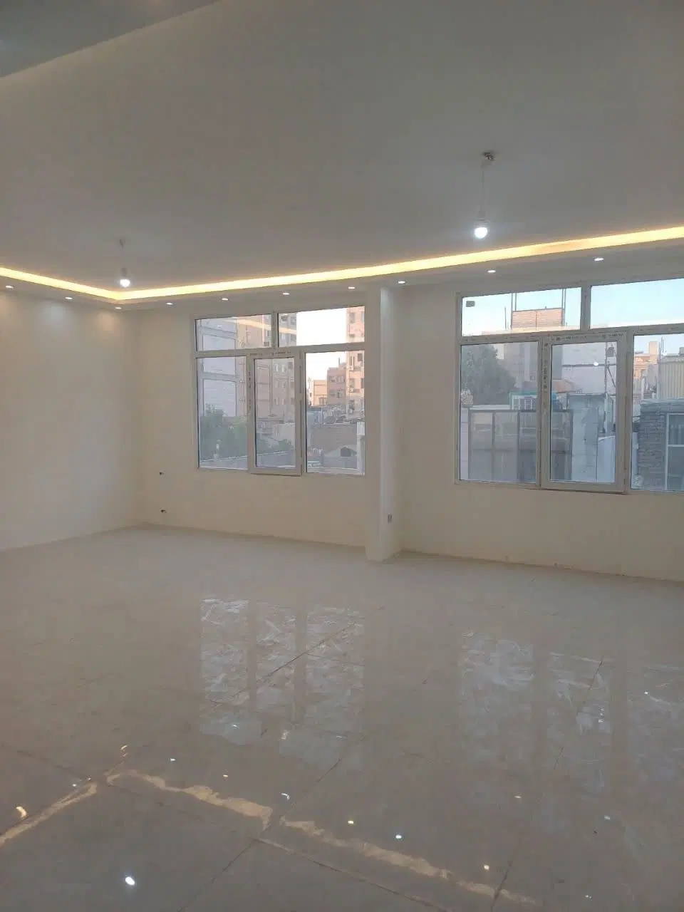 اجاره آپارتمان ۱۳۰ متری مطهری شمالی ۱۷