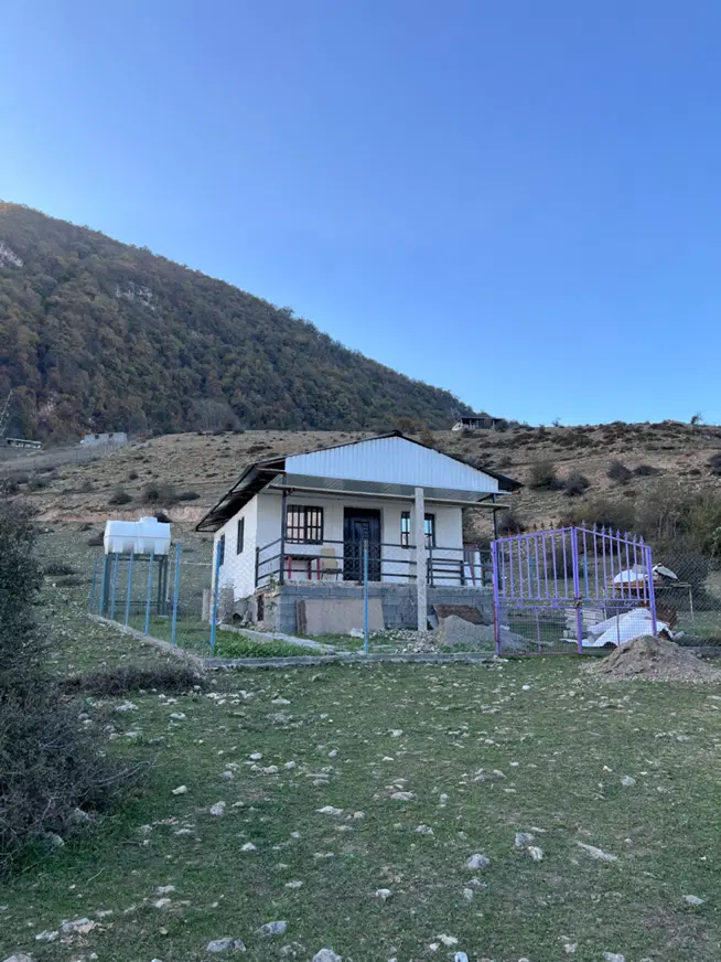 ۱۵۰ متر زمین سرتخته زیارت باویو ابدی