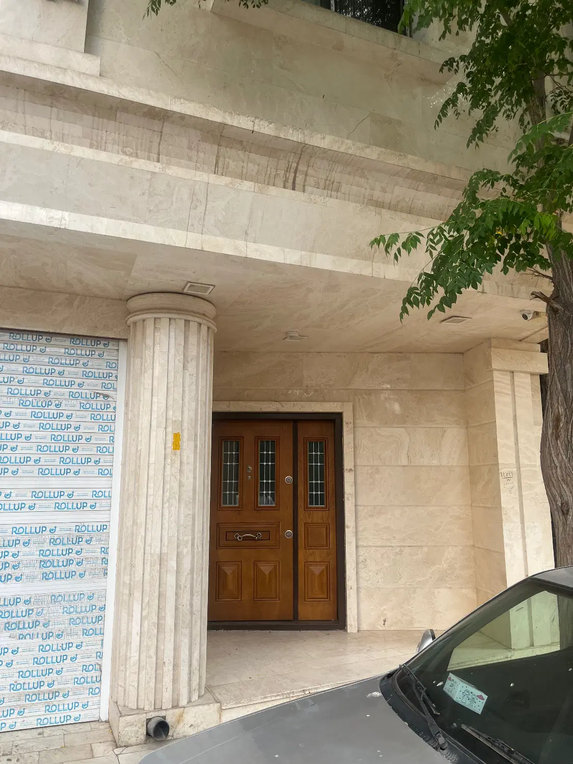 فروش نقدی واحد ۱۲۱ متری در فارابی