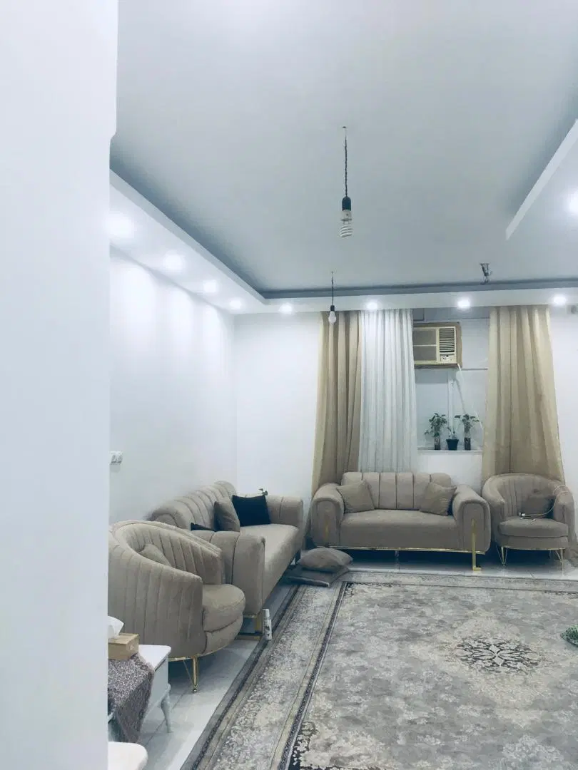 آپارتمان ۹۵ متری سنتی