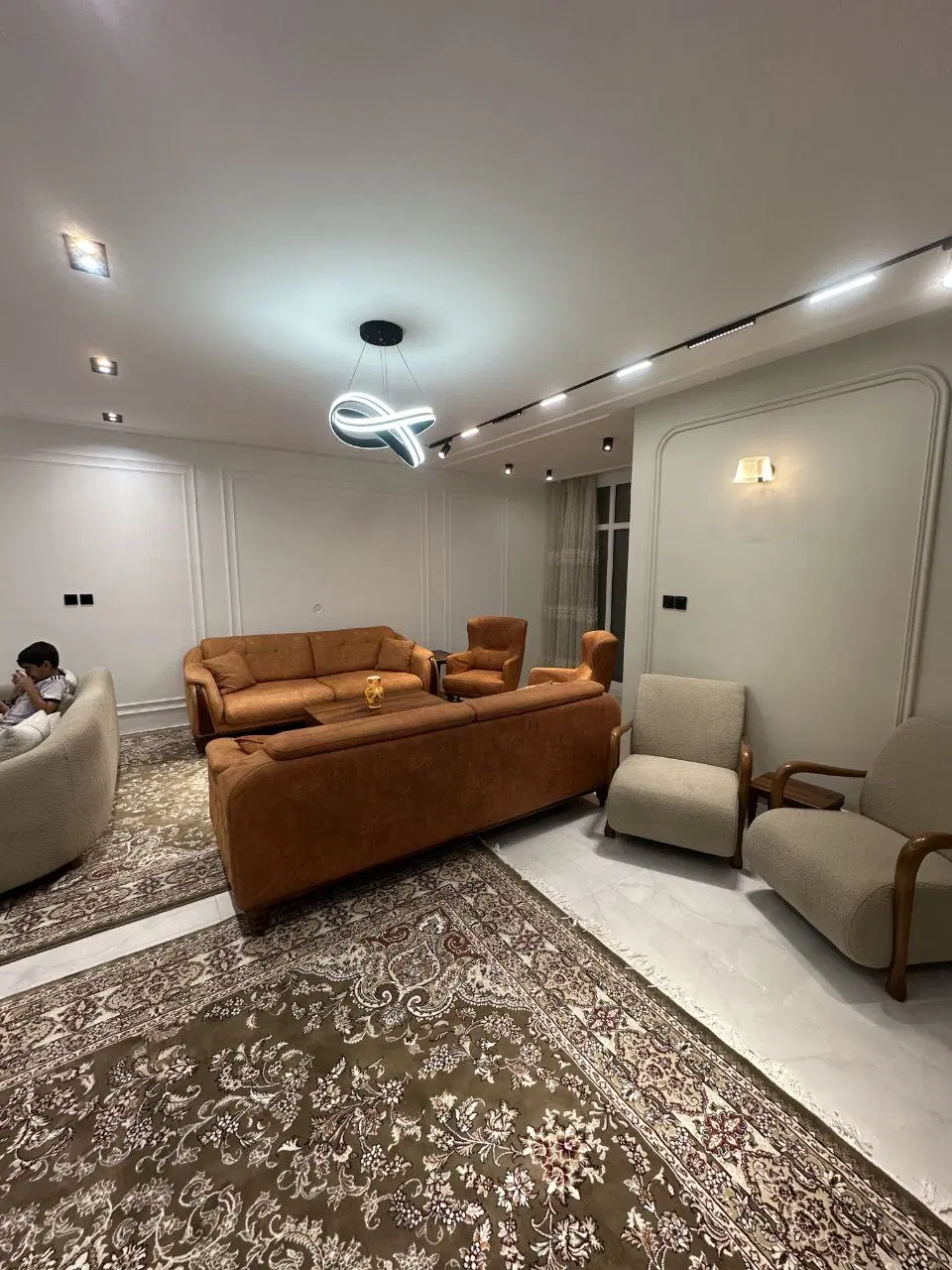 خانه سه طبقه