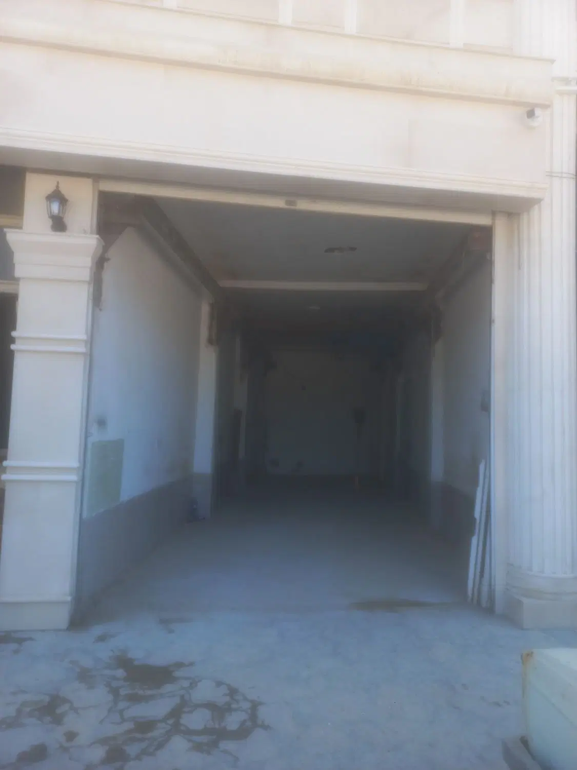 مغازه ۵۰ متری