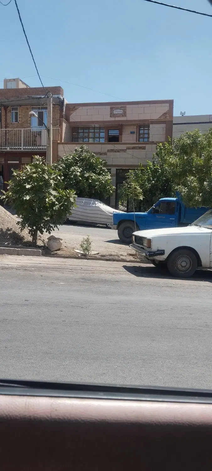 فروش منزل مسکونی بر خیابان فتح المبین