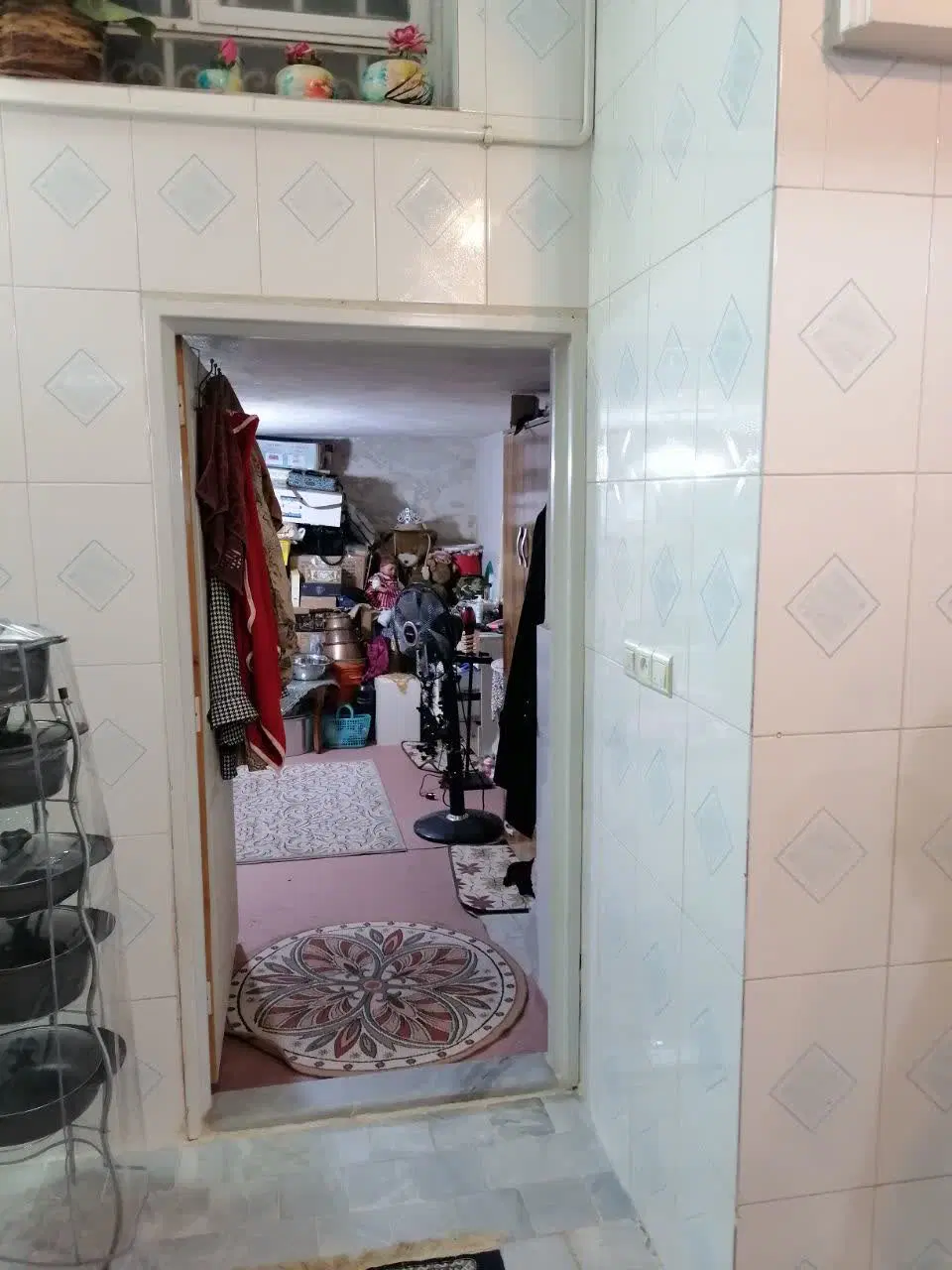 زیر زمین اجاره ای