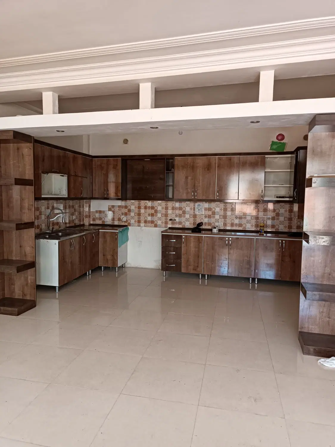 خونه ویلایی ۲۰۰متری در رودکی ۳