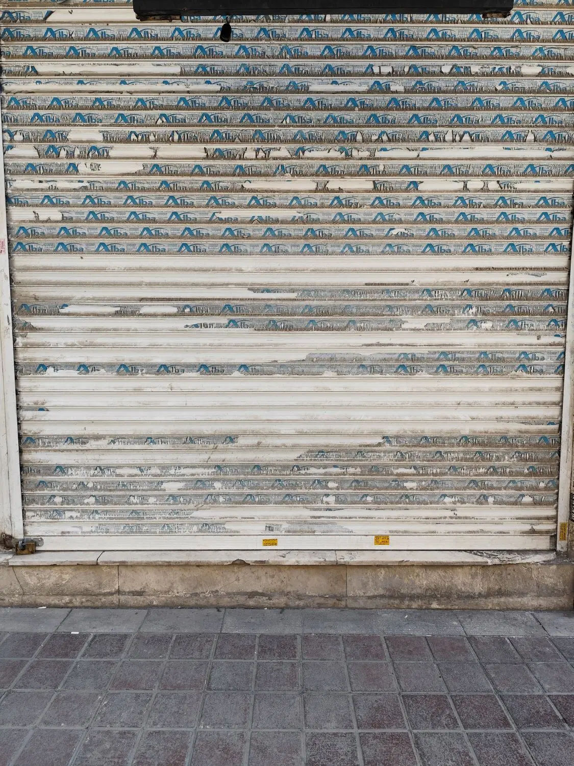 اجاره تجاری ۳۰ متری