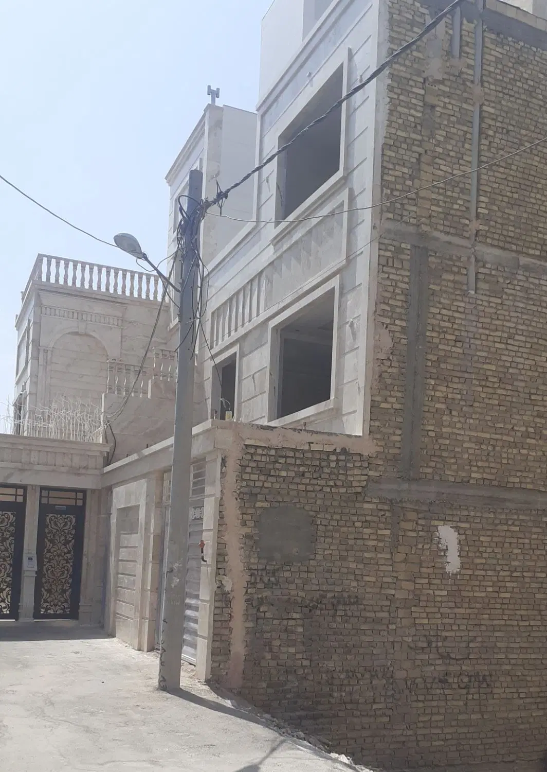 زمین‌بلوارجمهوری‌کوچه‌اولیا‌بن‌بست‌مرجان
