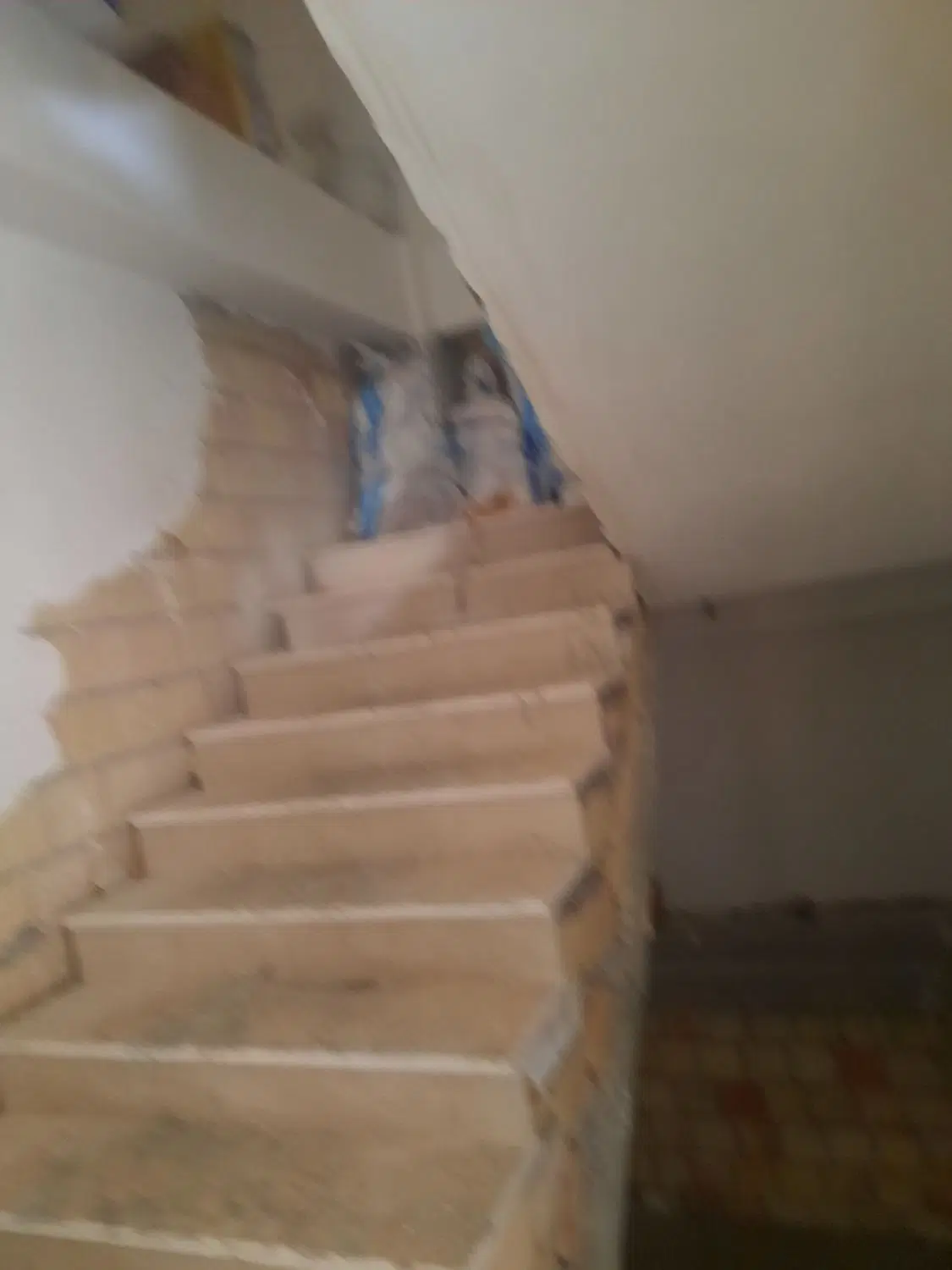 پیش فروش آپارتمان طبقه سوم