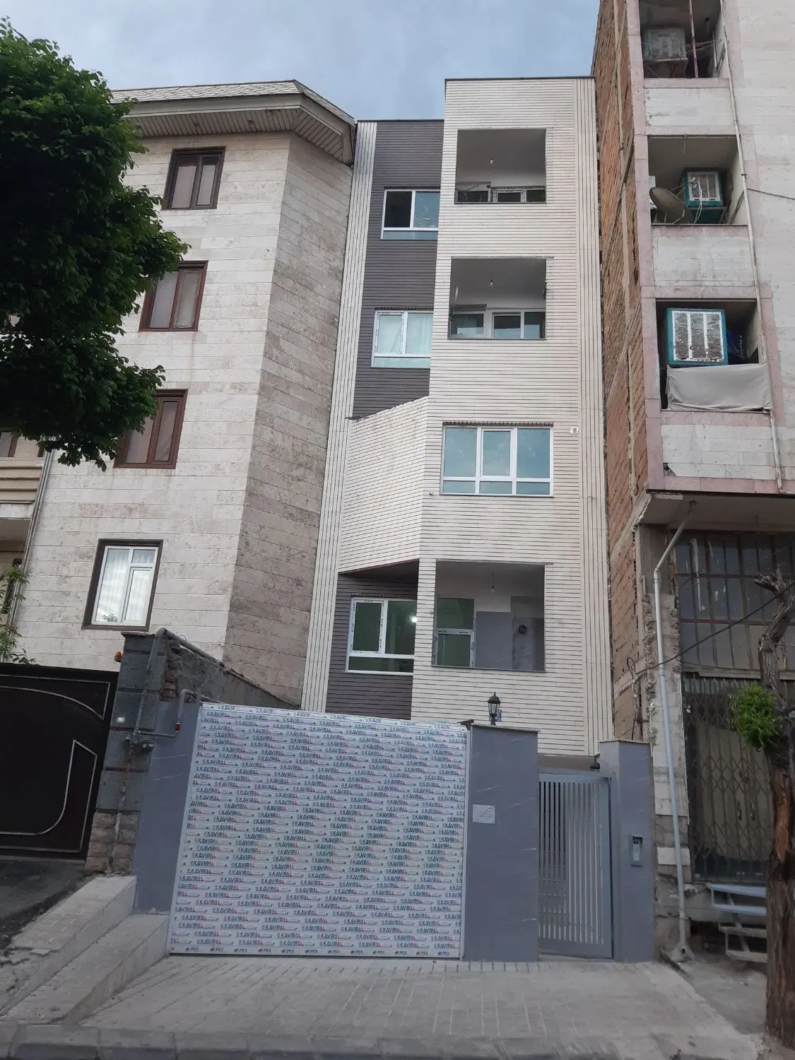 واحد نوساز دوبلکس طبقه اول دوم
