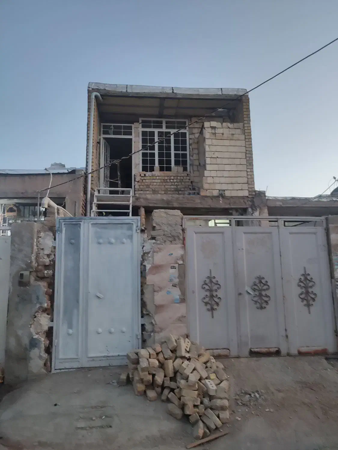 منزل مسکونی دو خوابه
