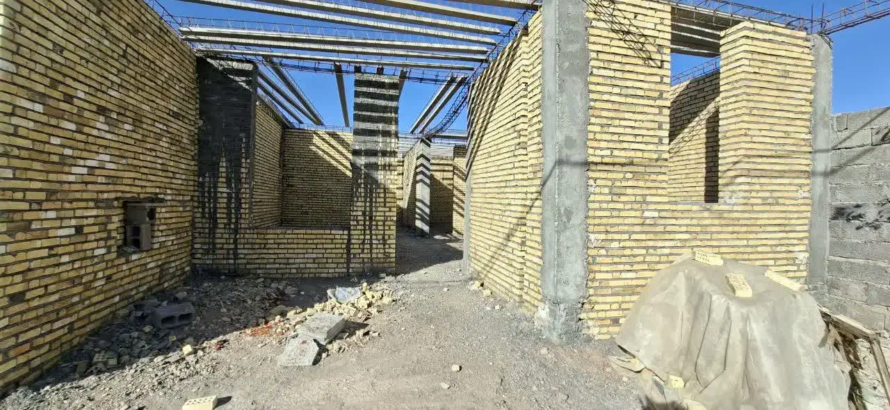 منزل ویلایی نیمه کاره بعثت