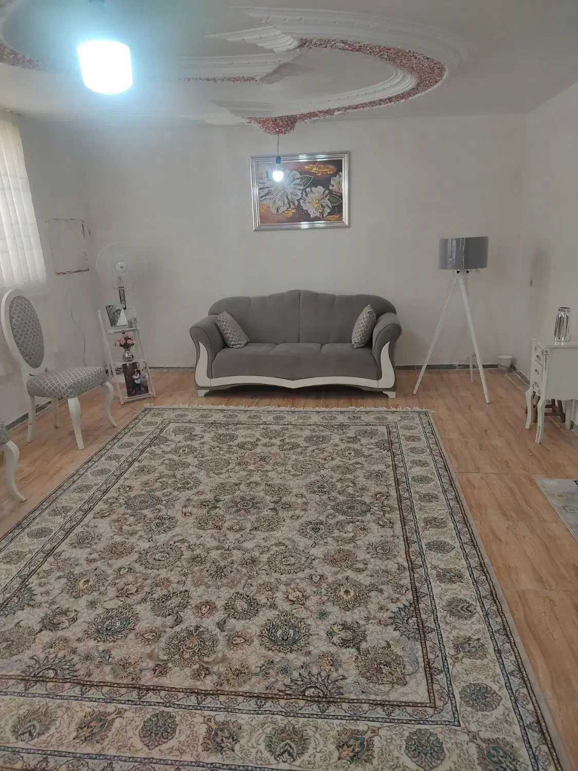 آپارتمان یک طبقه ۷۰ متری در خیابان ایران حمیدیان