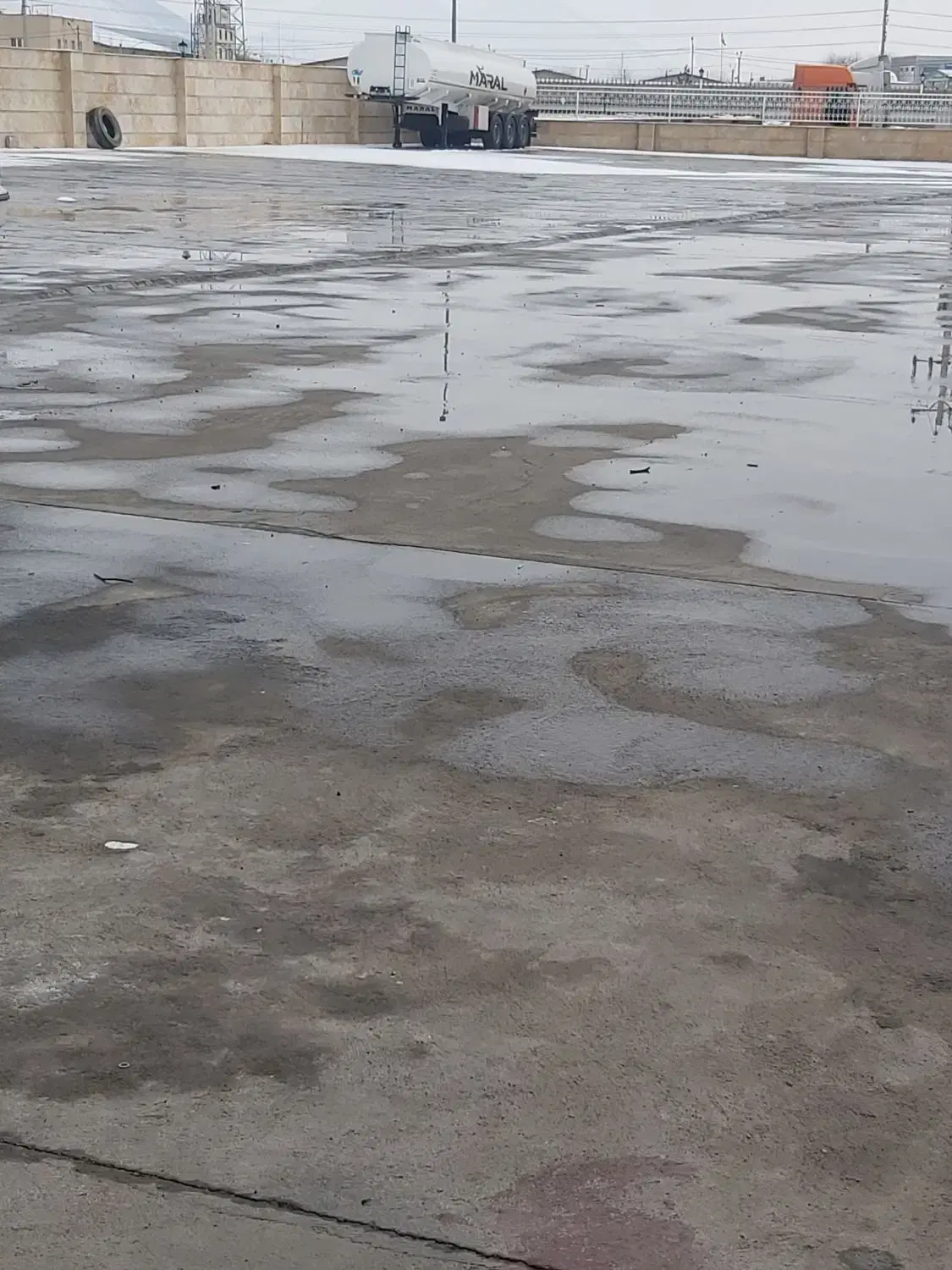 زمین تجاری