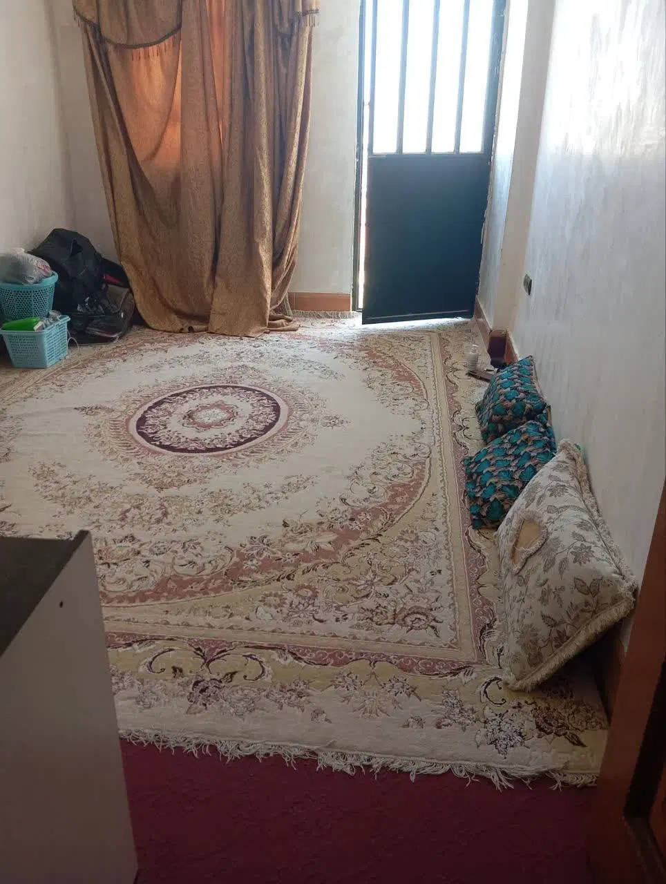 یک واحد خانه در بنسنجان موقعیت خوب