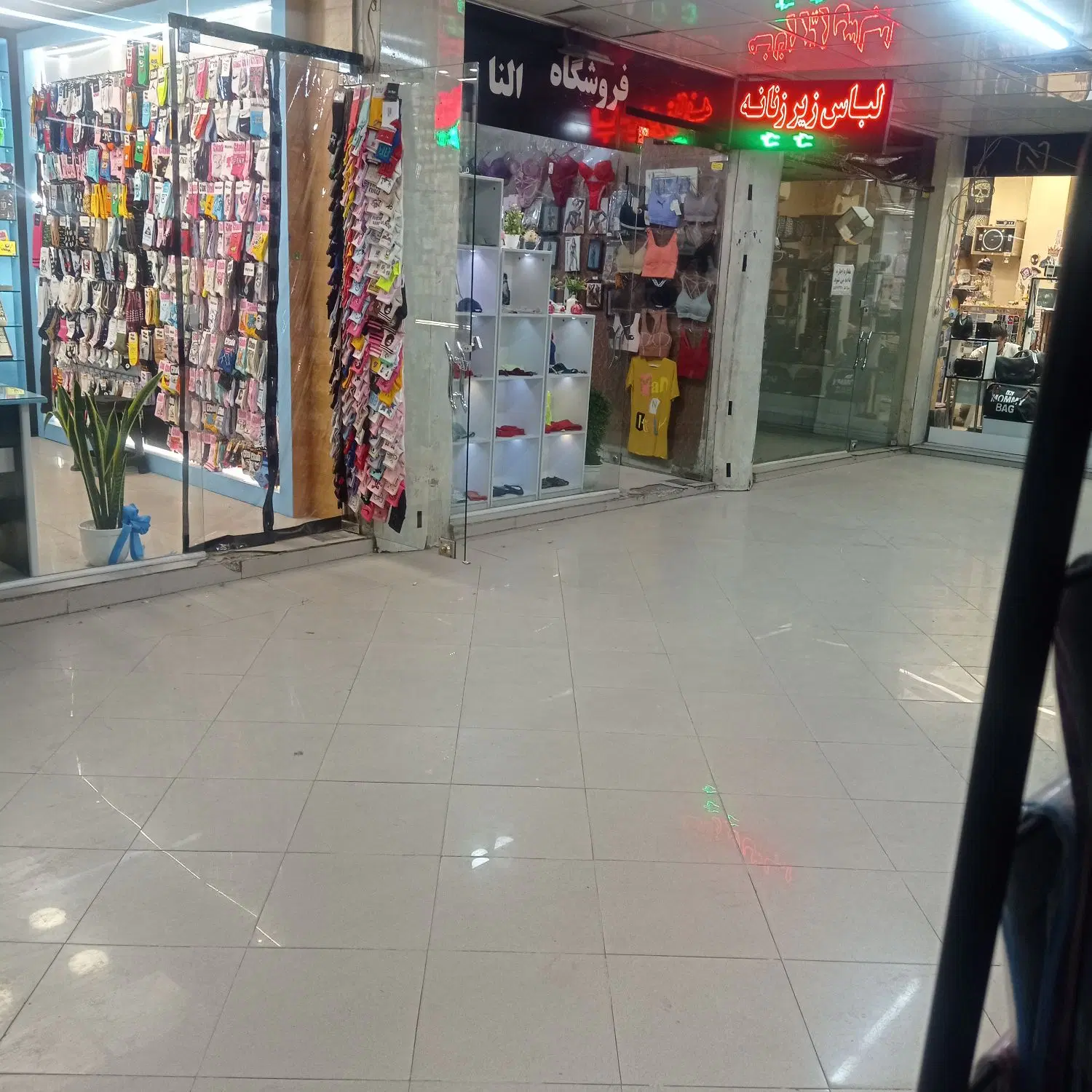اجاره مغازه 12متری