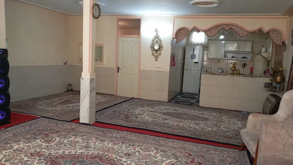 اجاره و فروش ویلایی دربست