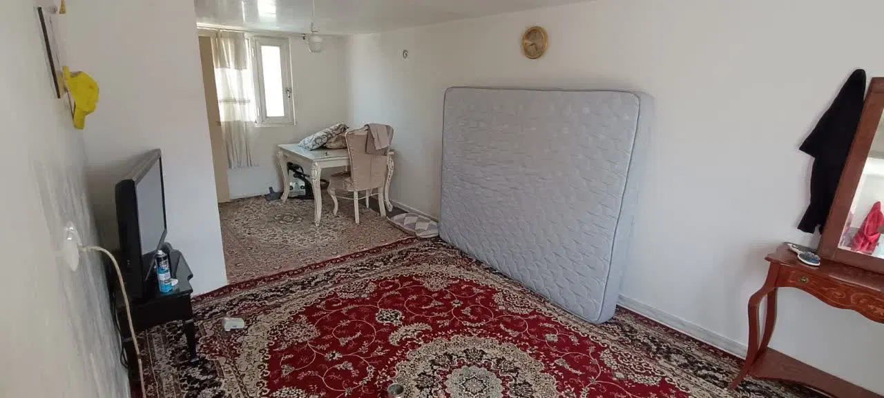 خانه دو ونیم طبقه فروش ضامنجان
