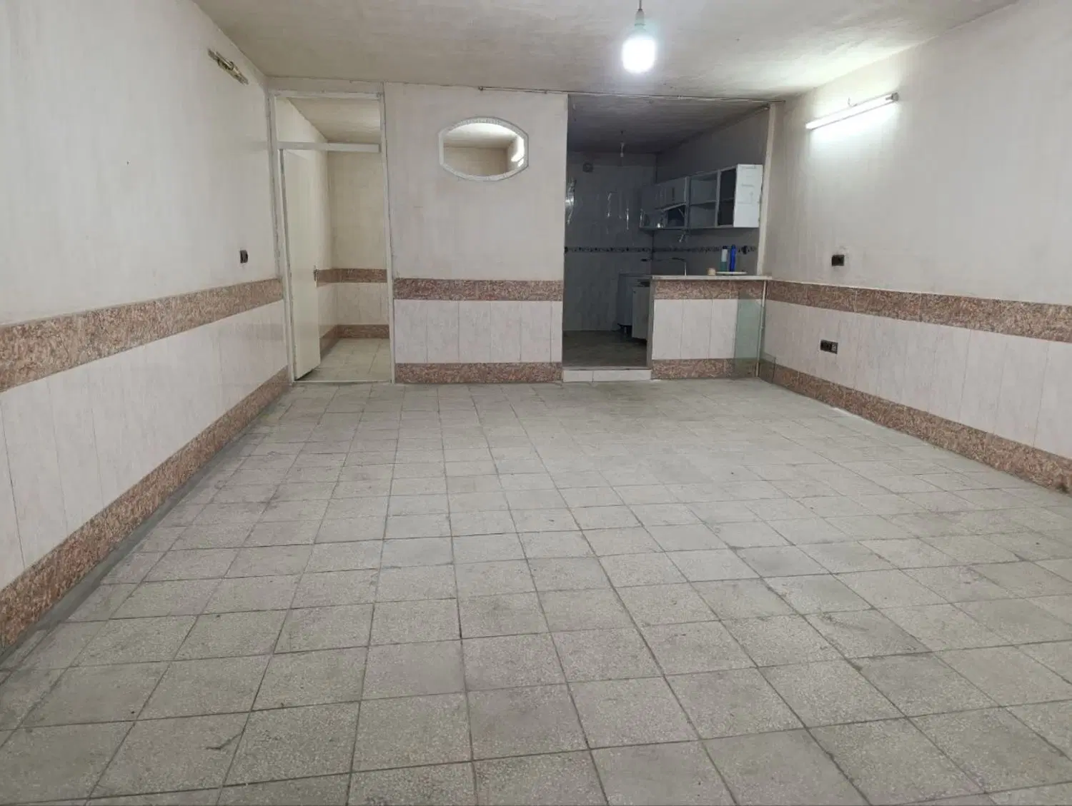 اجاره منزل طبقه بالایه همکفت