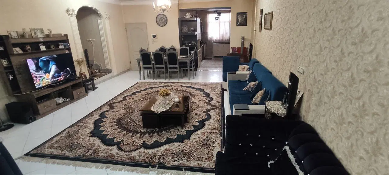 فروش خانه ویلایی ۱۳۷ متری بازسازی شده