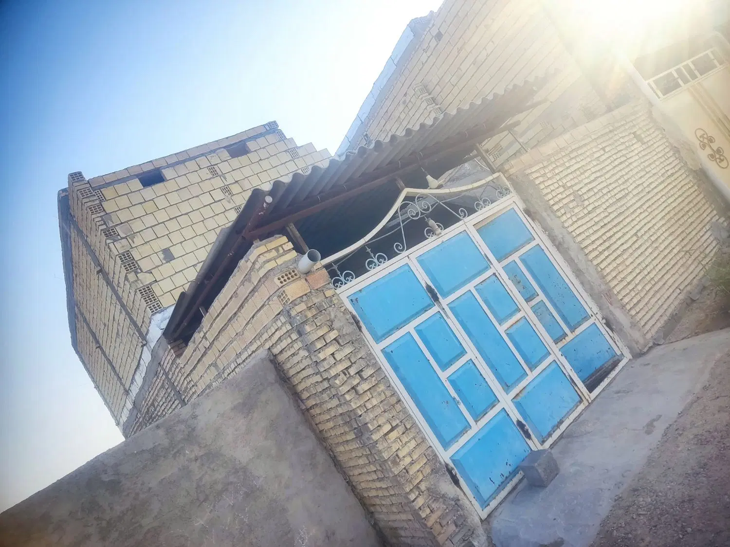 خانه در شهرک طالقانی متراژ 120متراول تصرفیا