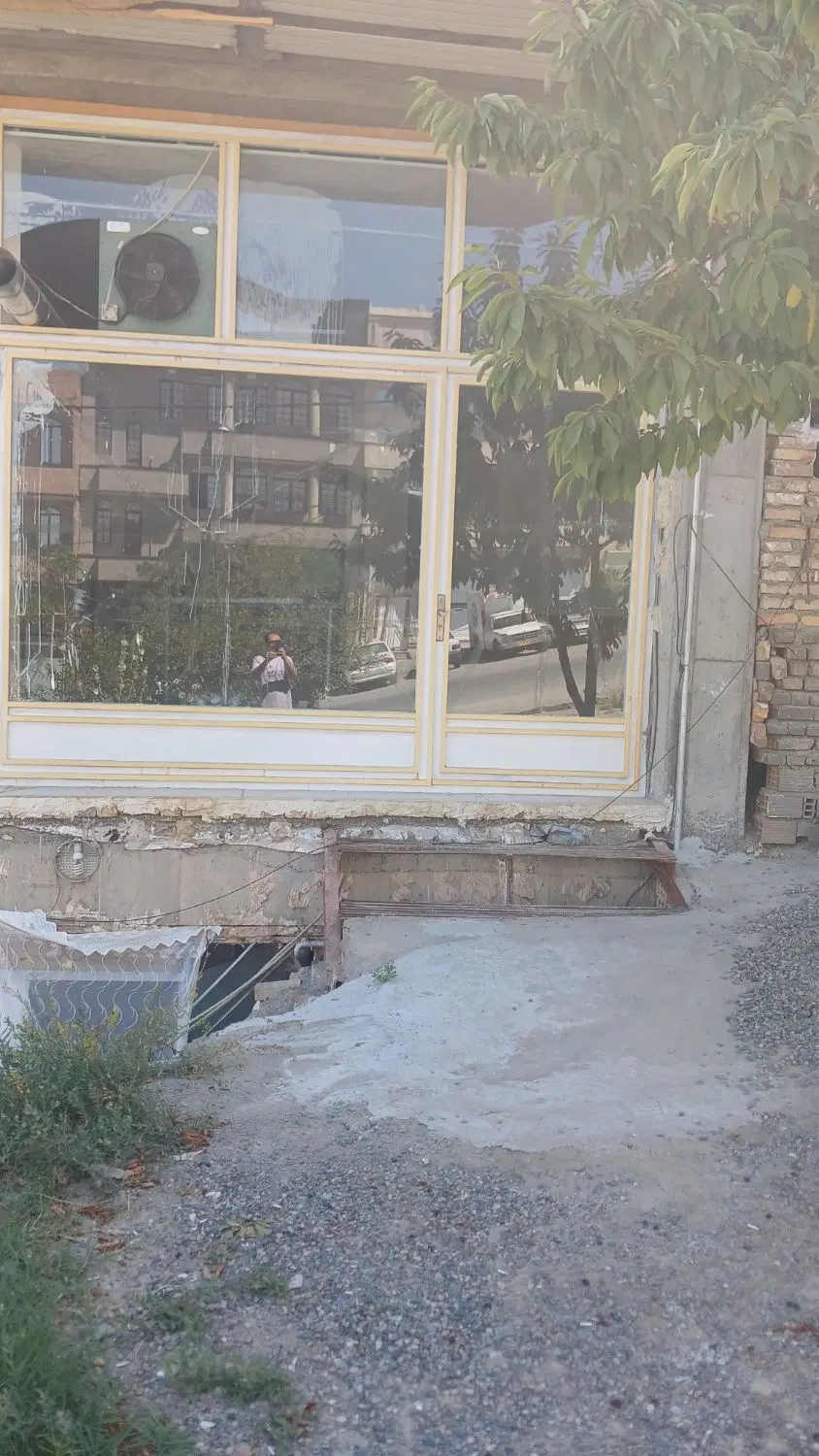 یک باب مغازه