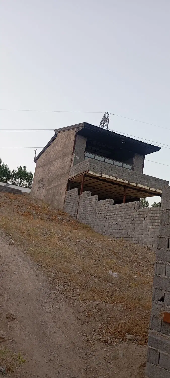 ویلا نیم کاره مهرآباد رودهن