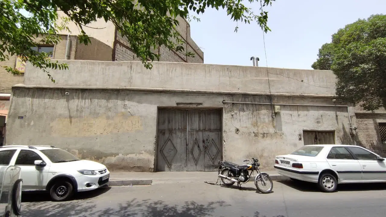 اجاره انبار و کارگاه ۵۰۰ متری نزدیک بازار
