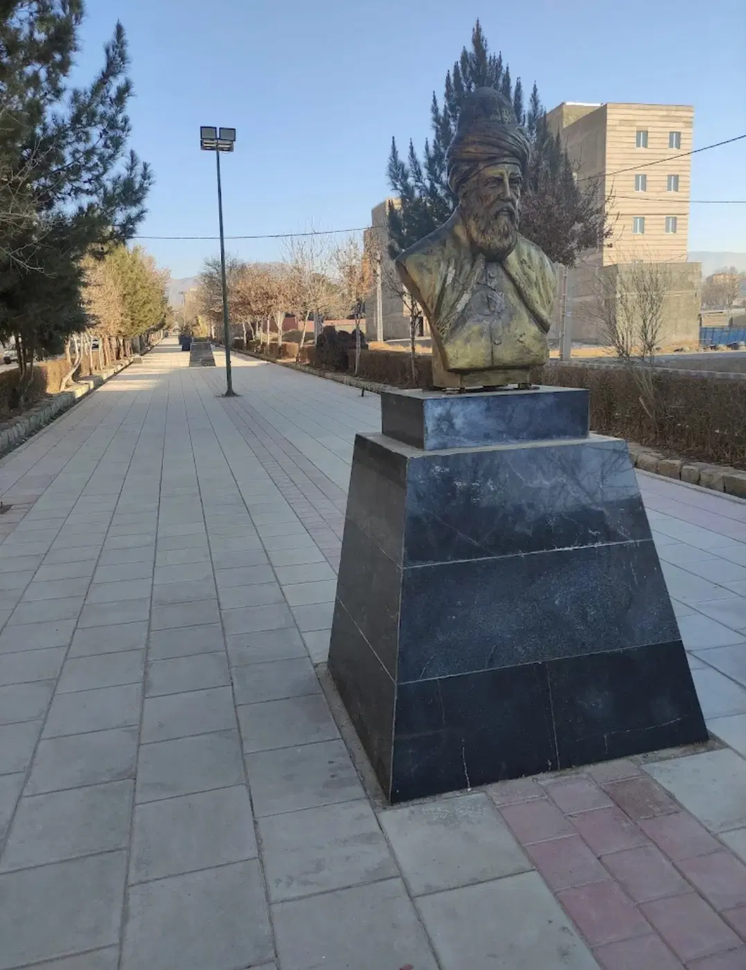 زمین تجاری مسکونی دو بحر بالای پارک کمالشهر