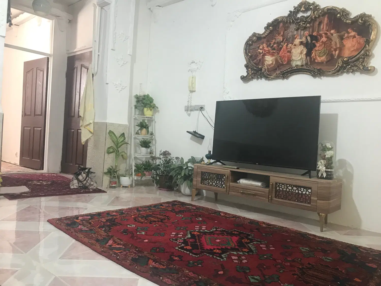 واحد هفتاد وپنج متری شهرک معلم