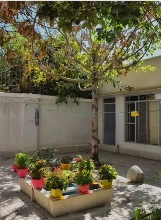 اجاره خانه ویلایی ۱۲۰متری حیاط ماشین روتمیز