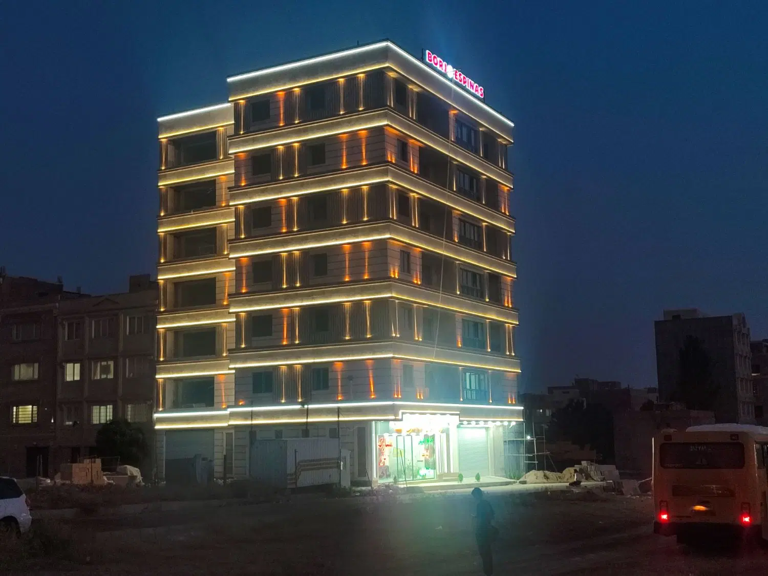 آپارتمان ۱۲۵ متر تاپ لوکیشن بعثت هوشمند