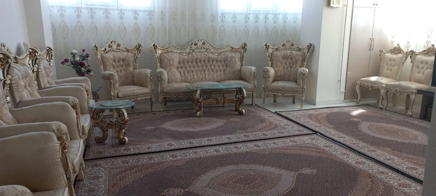 آپارتمان ۹۰متری دربرج مهدیه نصف راه