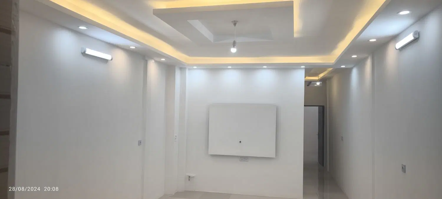 آپارتمان دوخوابه شیک بدون پارکینگ و اسانسور