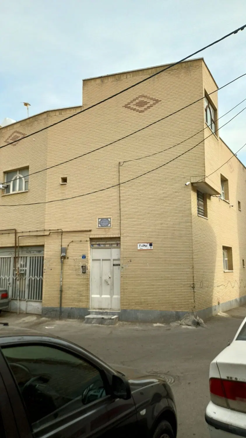 خونه دوطبقه خانه اصفهان سند تک برگ
