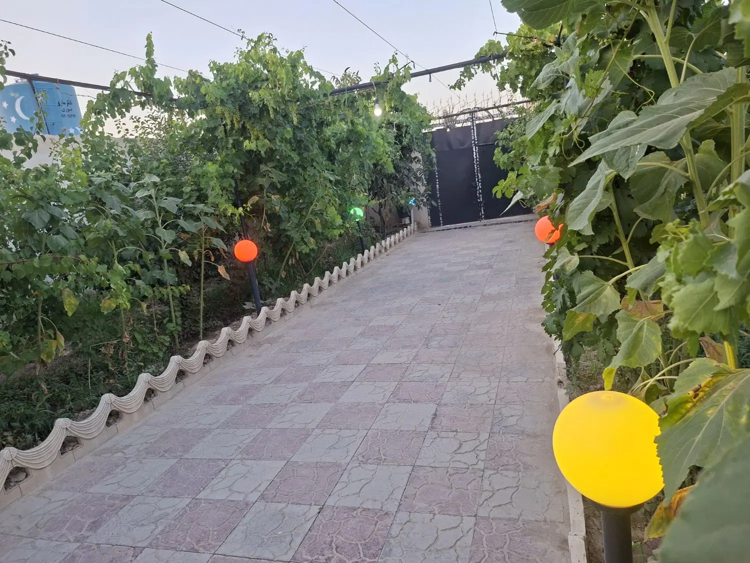 باغ ویلا ۸۰۰ متری جنگلی شهریار دهشاد سند دار تهاتر