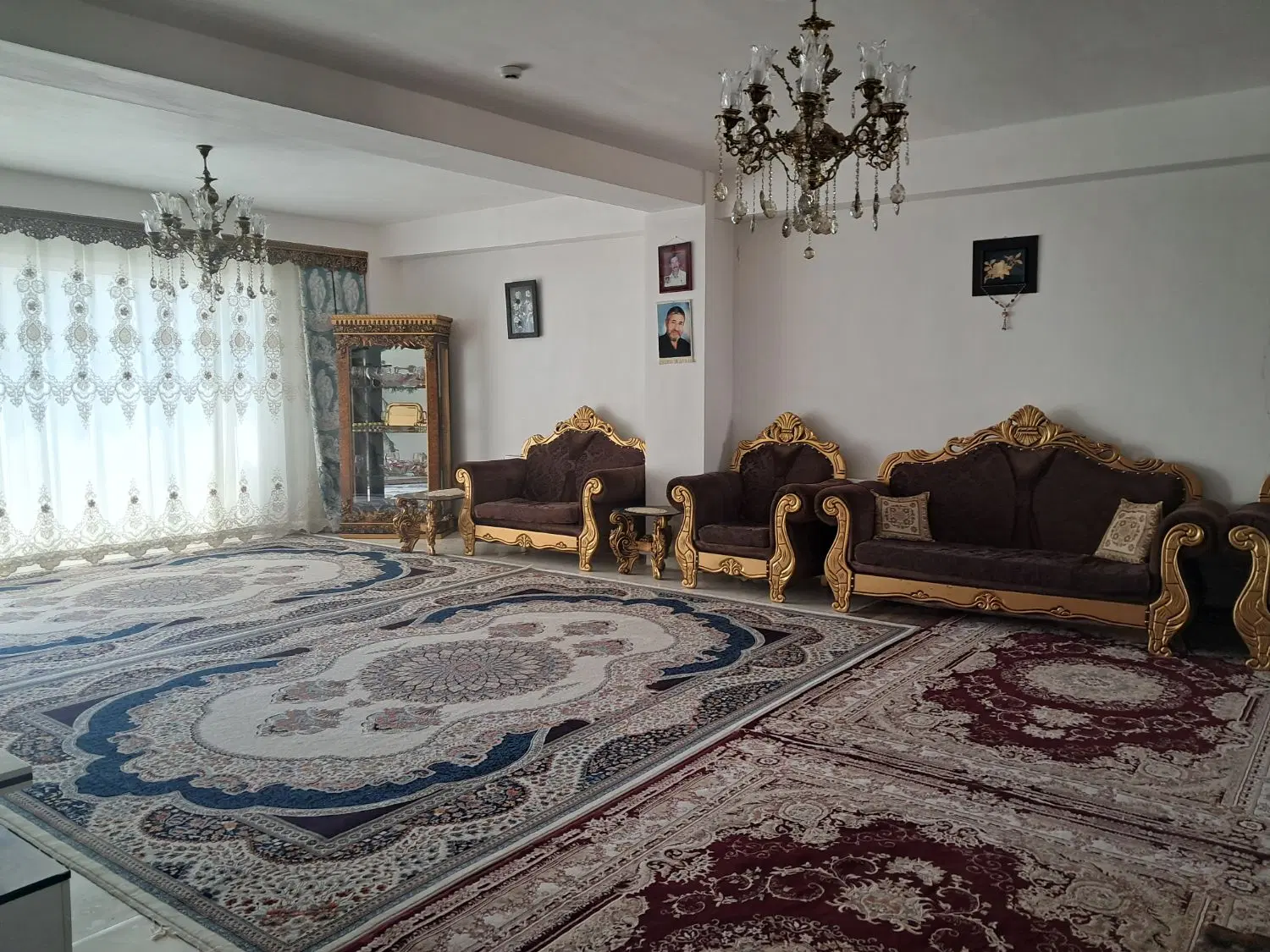 آپاتمان در  خ  بهار حجتی کریم آباد ۱۴ متری سعدی