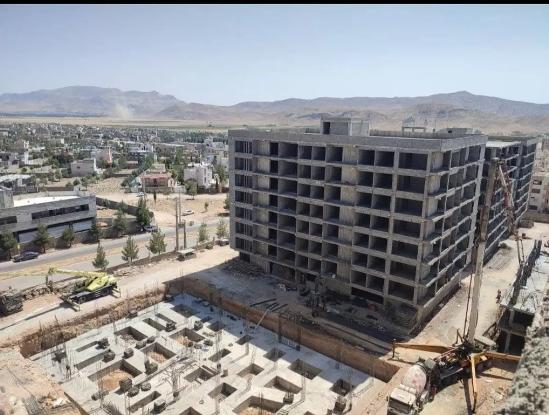 فروش آپارتمان کارمندان کمیته امداد ۱۲۸ متری صدرا