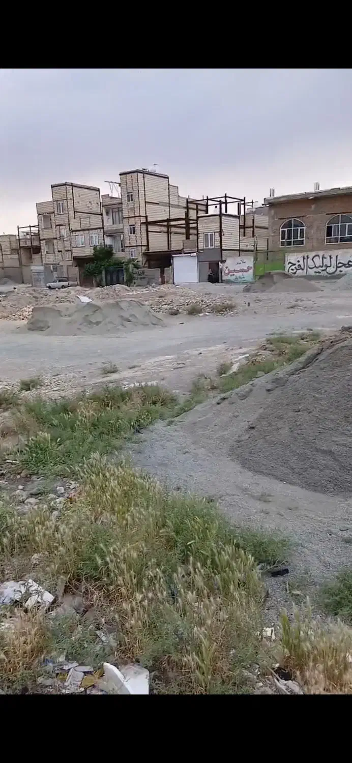 ۱۵۰متر زمین مسکونی واقع در شهرک آلارد پرندک