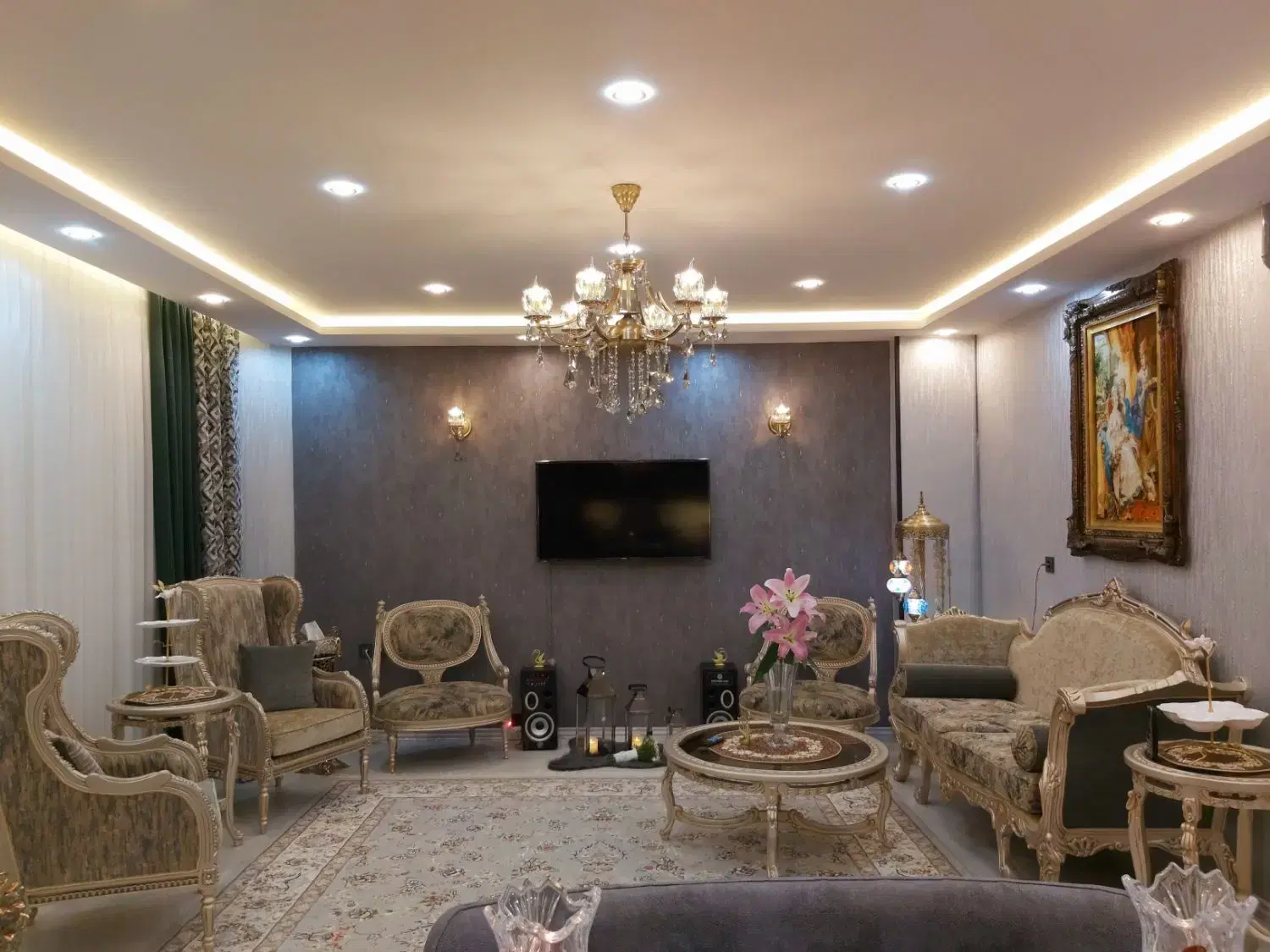 آپارتمان لوکس و لاکچری ۸۳ متری