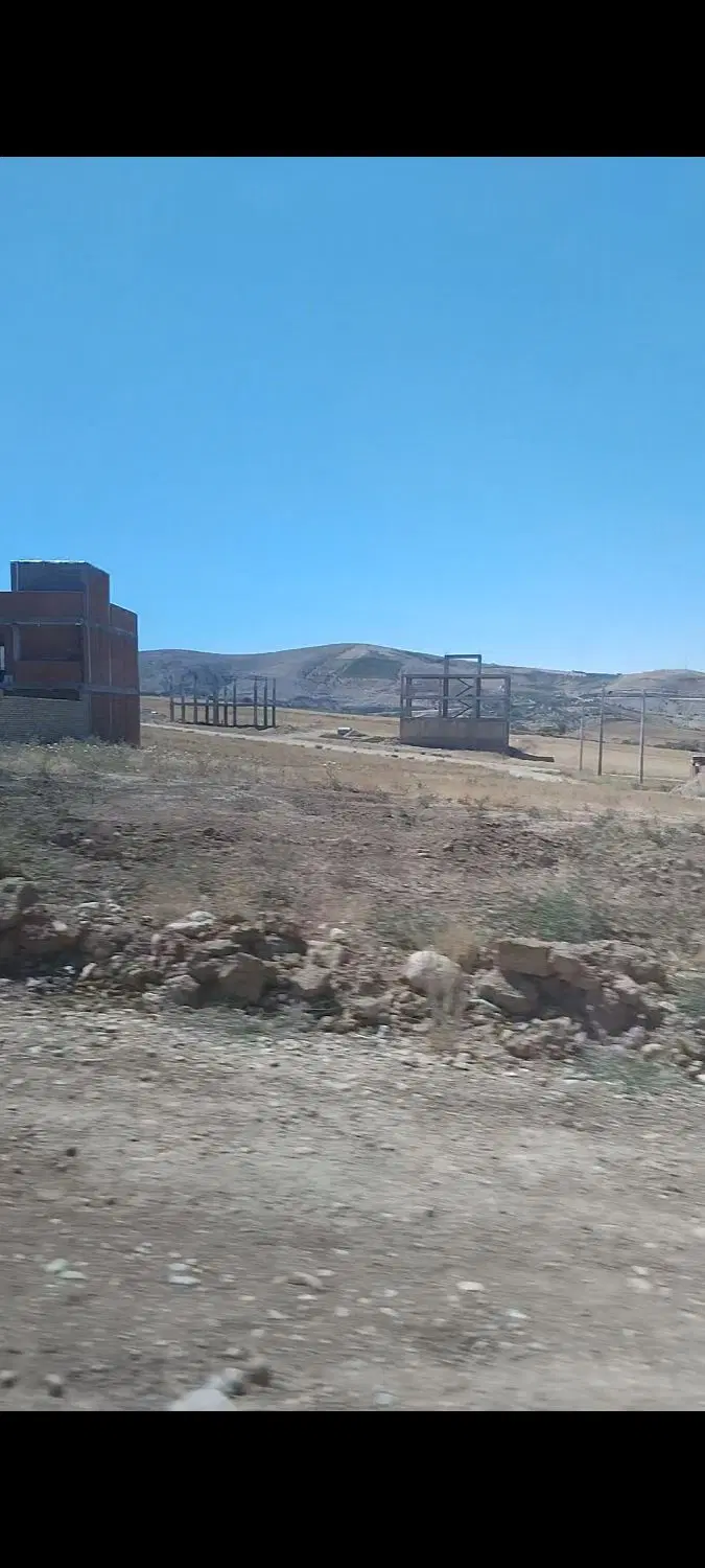 زمین مسکونی
