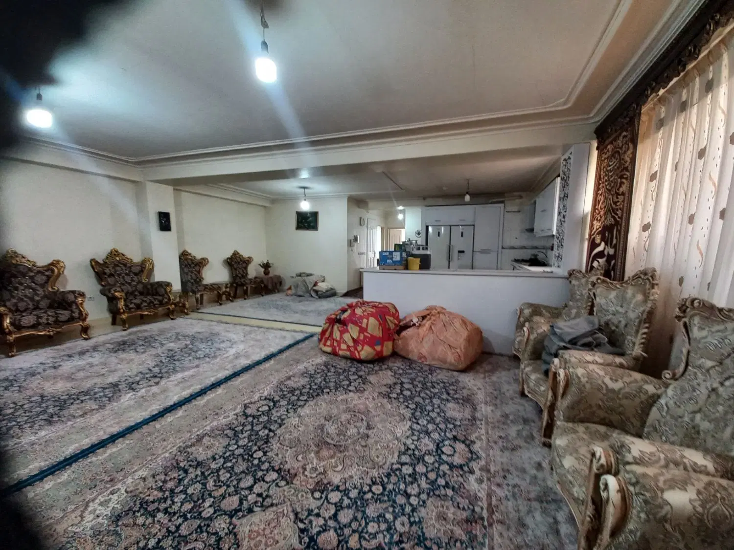 رهن واجاره ۱۲۰متر  دامپزشکی