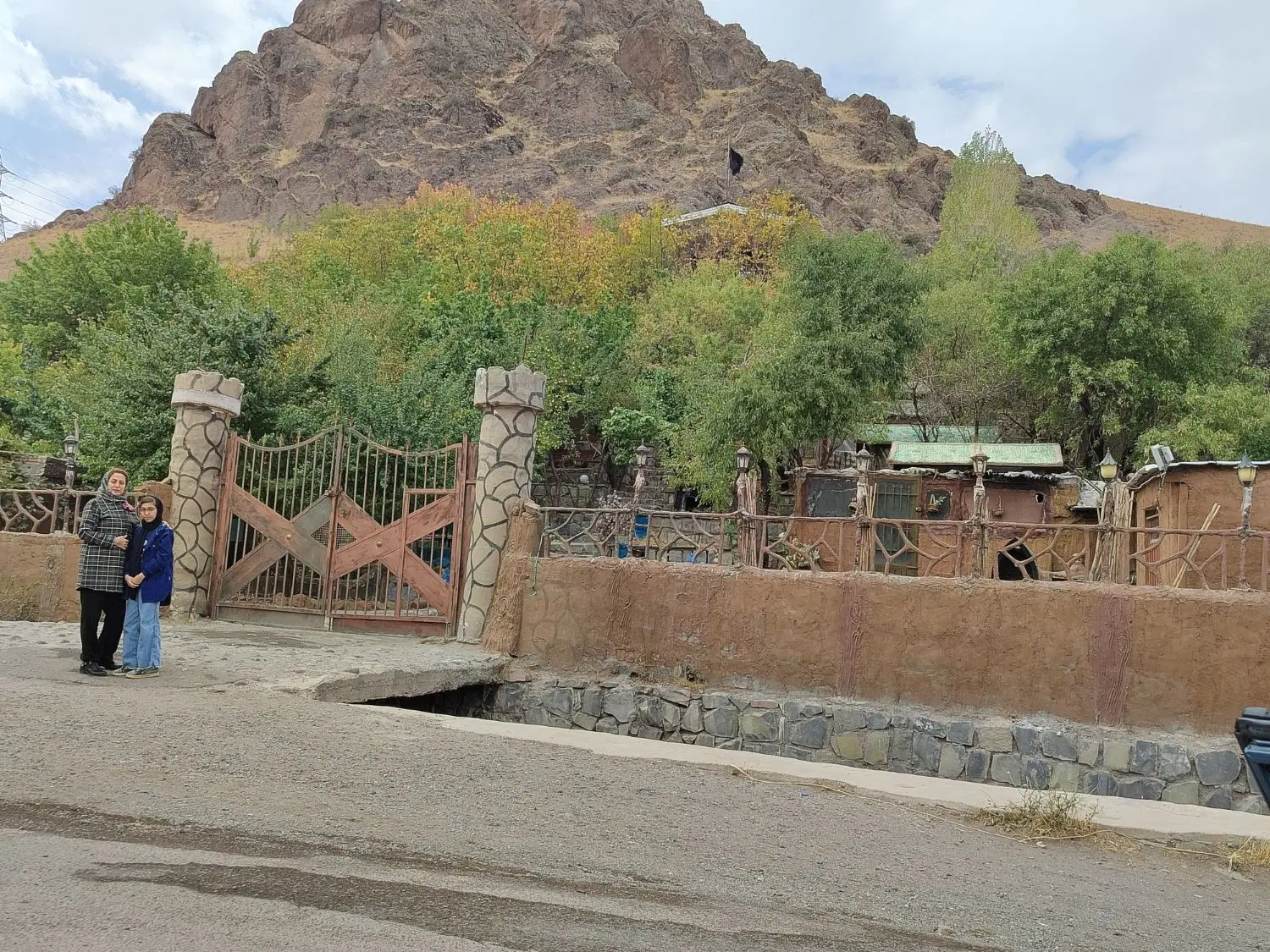 آپارتمان نیک سازان .مجتمع نیکان