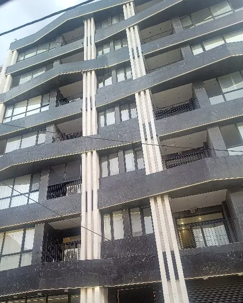 290 متر منزل ویلایی مسکونی امام خمینی 31