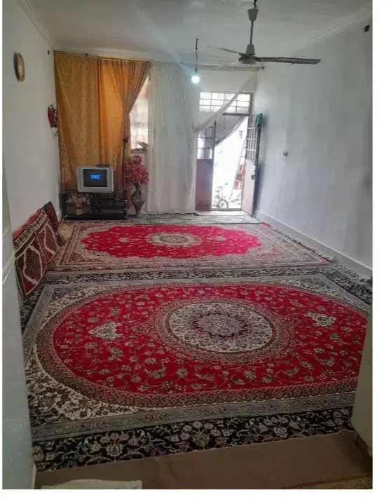 سلام یک باب منزل به فروش میرسد