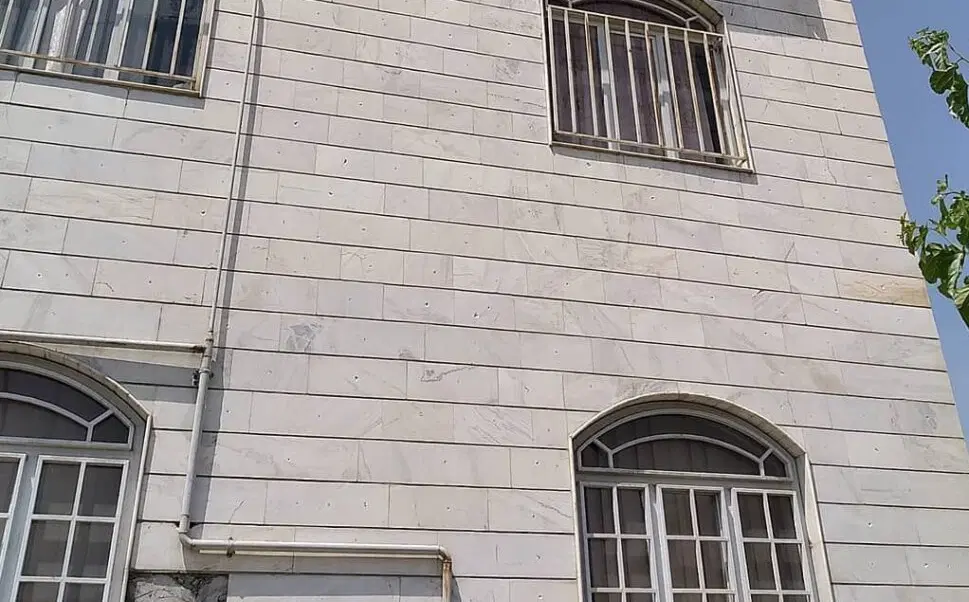 یک واحد آپارتمان ۸۵متری کردان اصلی داخل بافت