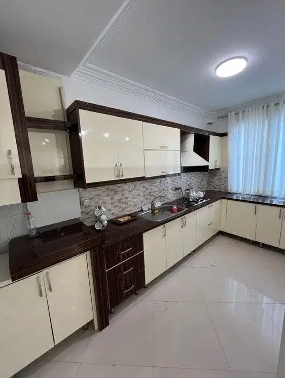 ۷۸ متر نزدیک آرمیتاژ پارکینگ سندی مناسب مجرد وزوج