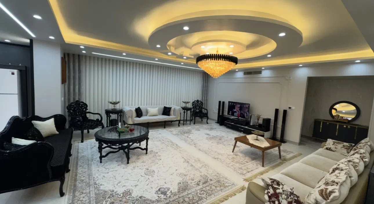 آپارتمان ۱۴۸ متری مهاجران